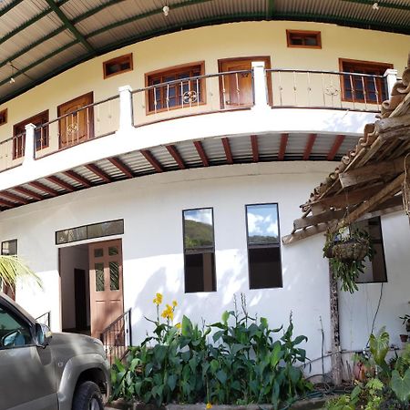 Hostal Casa Vieja マタガルパ エクステリア 写真